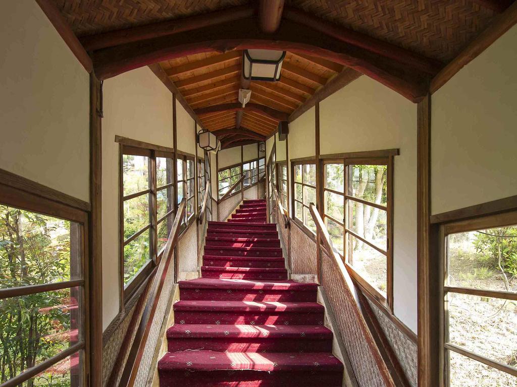 Hotel Nanzanso Izunokuni Zewnętrze zdjęcie